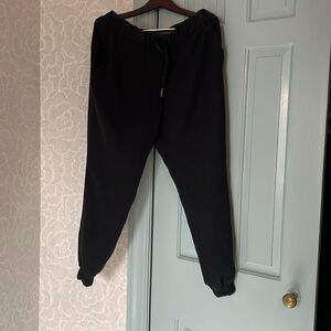 Lululemon joggers